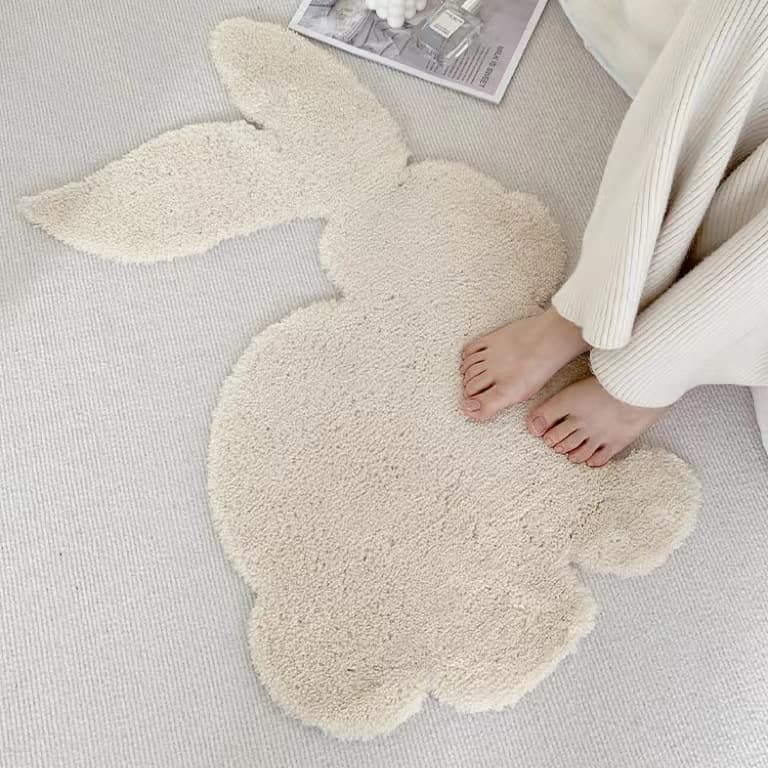 Rabbit Shape Rug