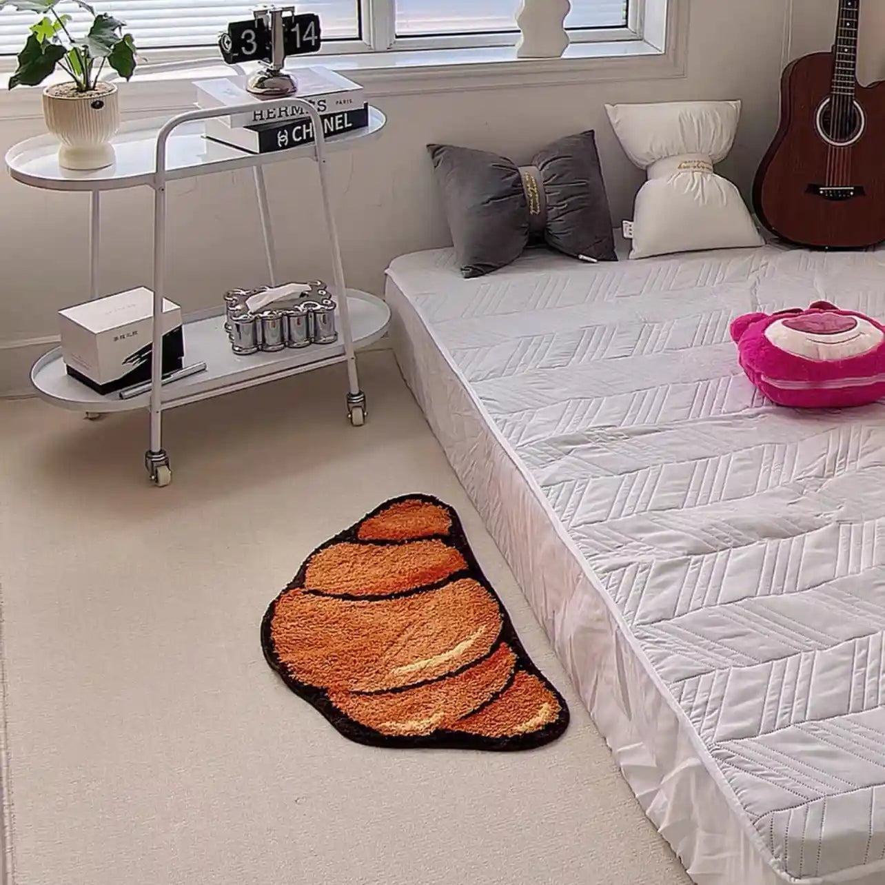 Croissant Rug