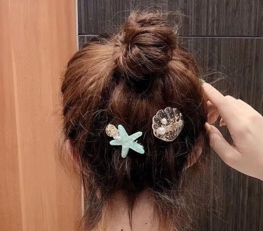 Mini Crystal Sea Shell Hair Clip