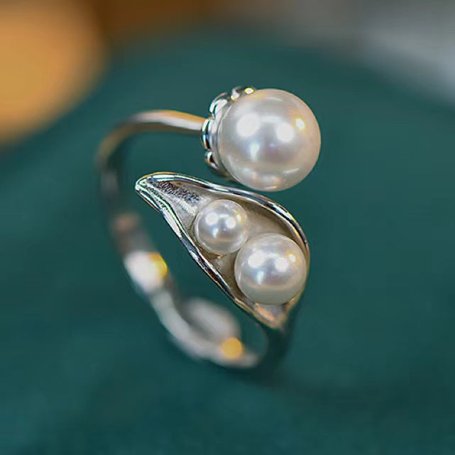 Leaf Pearls Ring