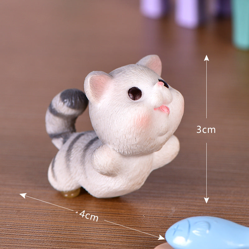 Lovely Cute Small Cat Figures