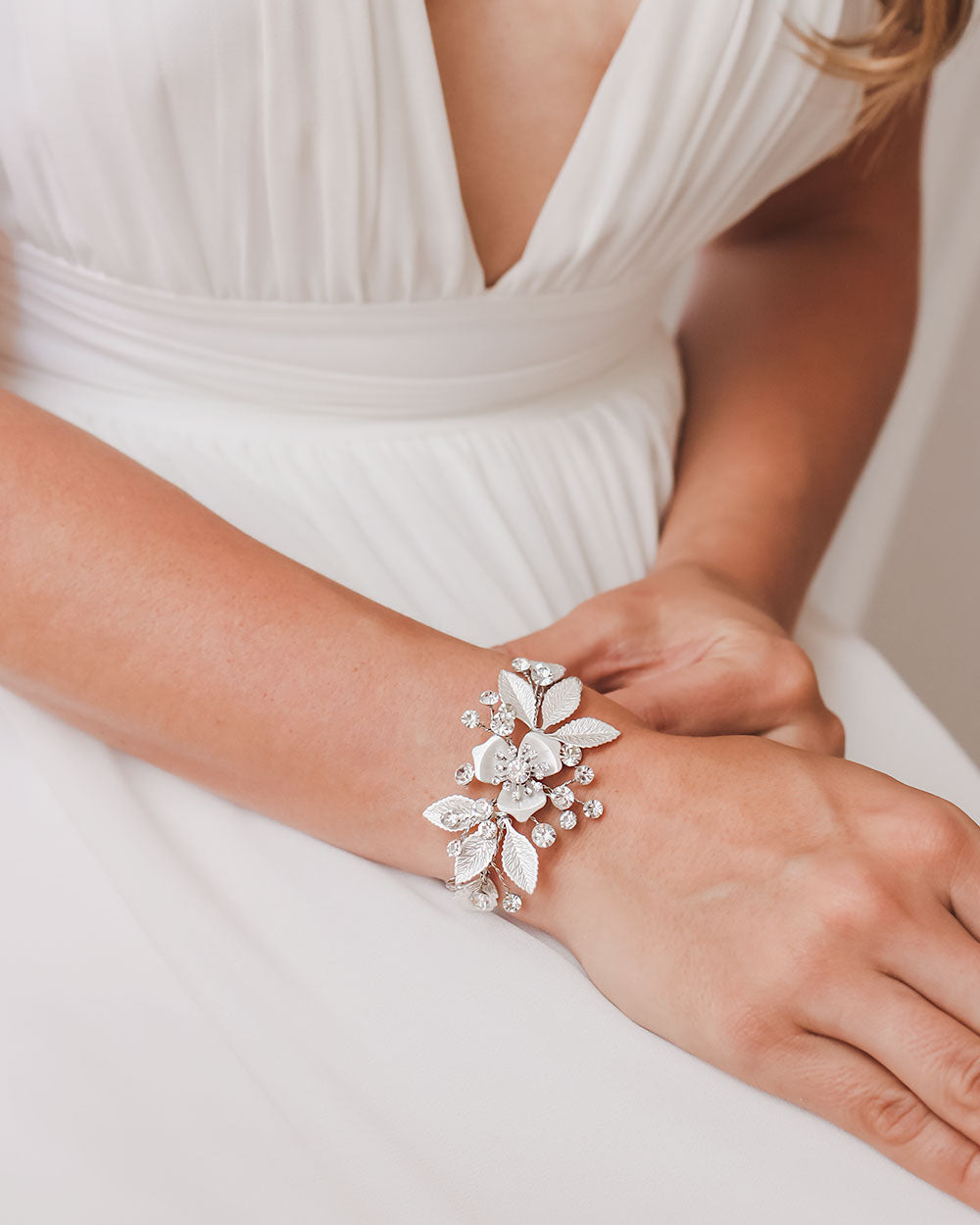 Kacie Floral Bridal Bracelet