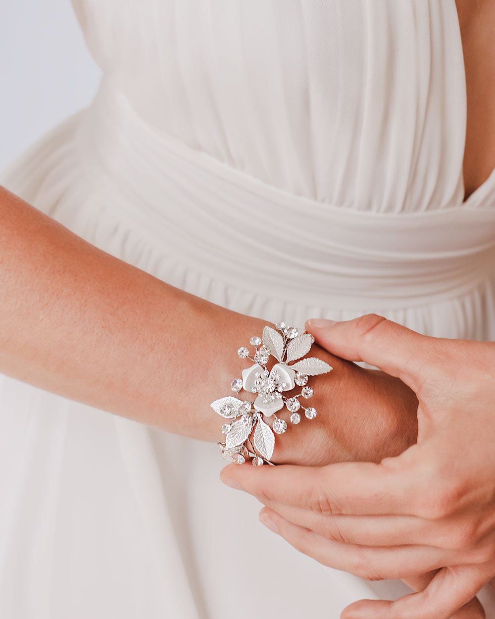 Kacie Floral Bridal Bracelet