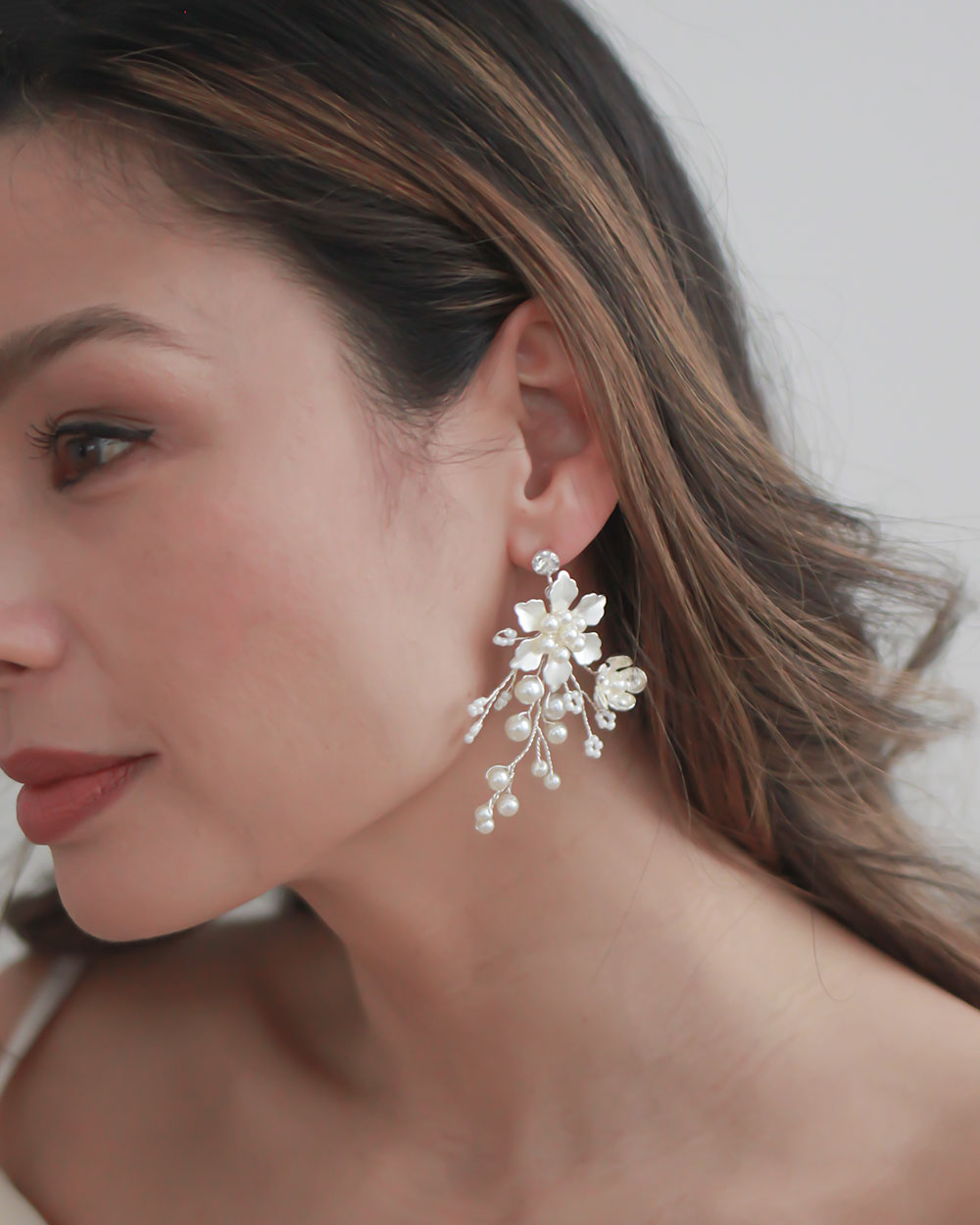 Lena Floral Earrings