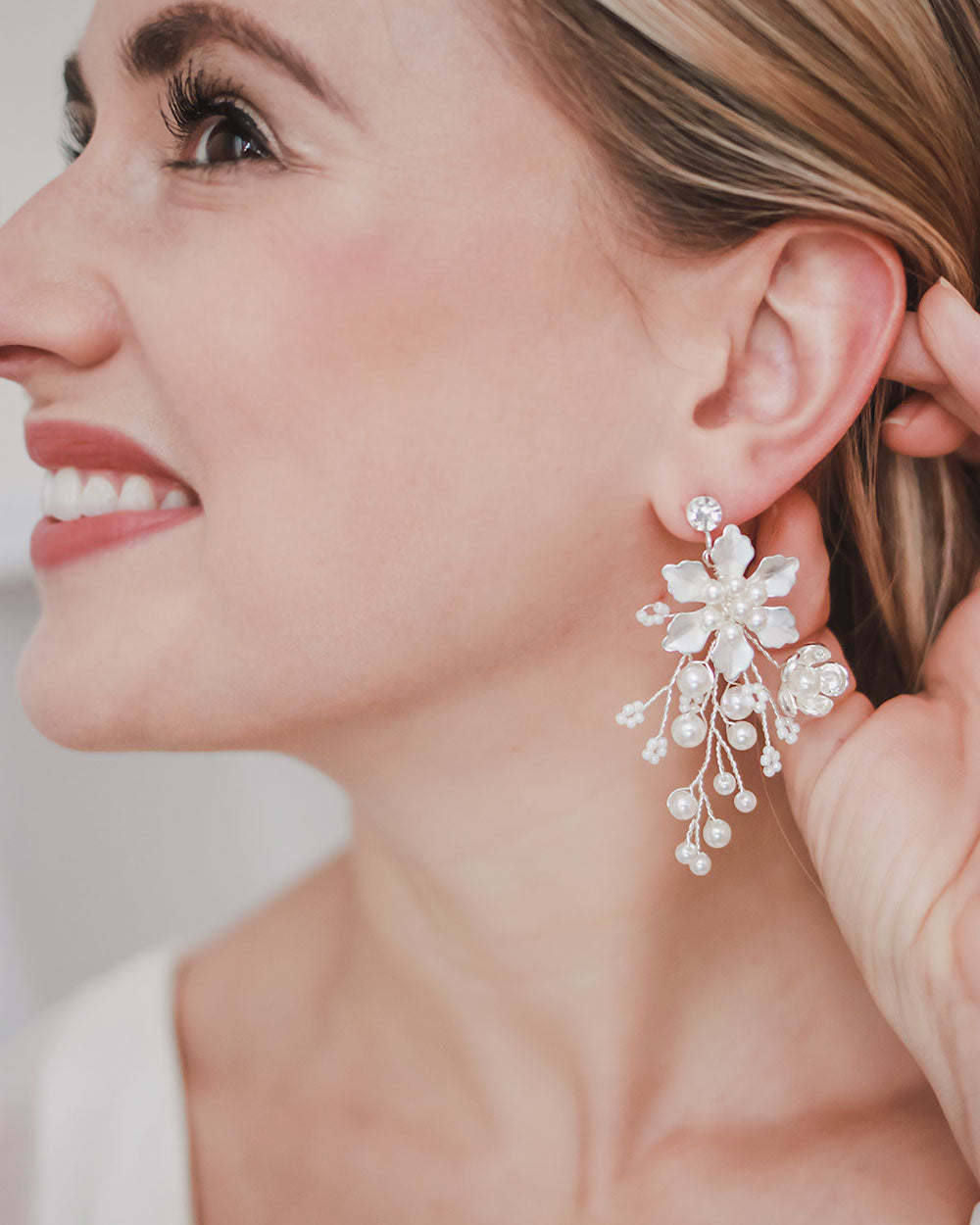 Lena Floral Earrings