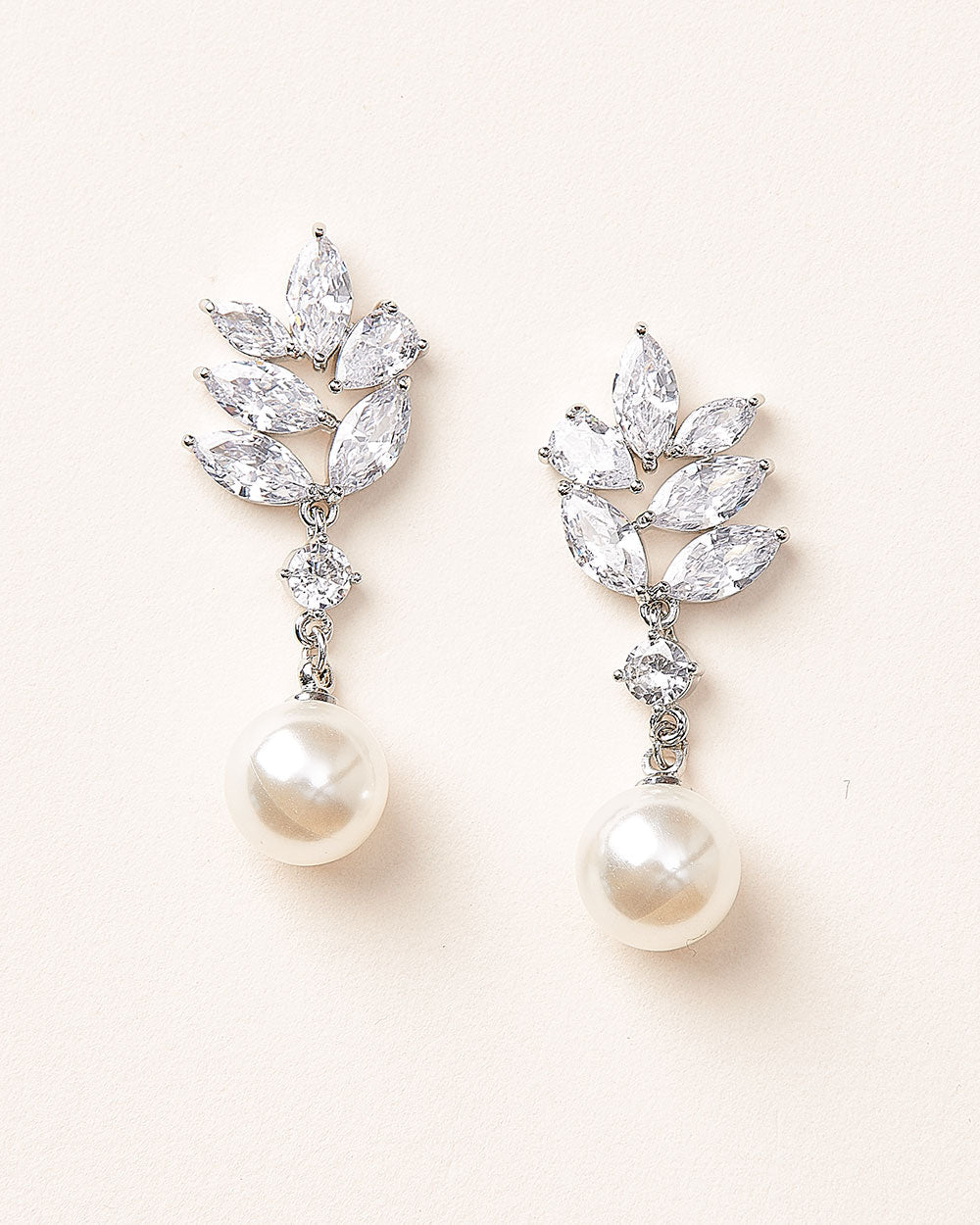 Diana Pearl Earrings