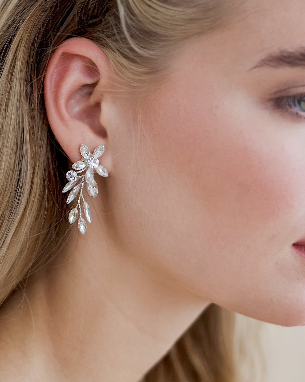 Luisa Dangle Earrings