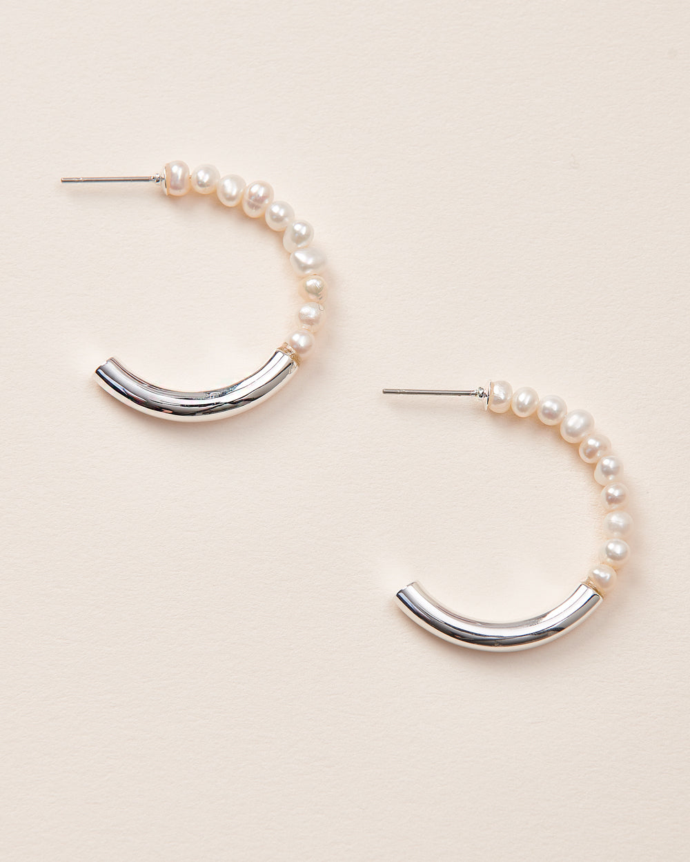 Faye Pearl Hoop Earrings