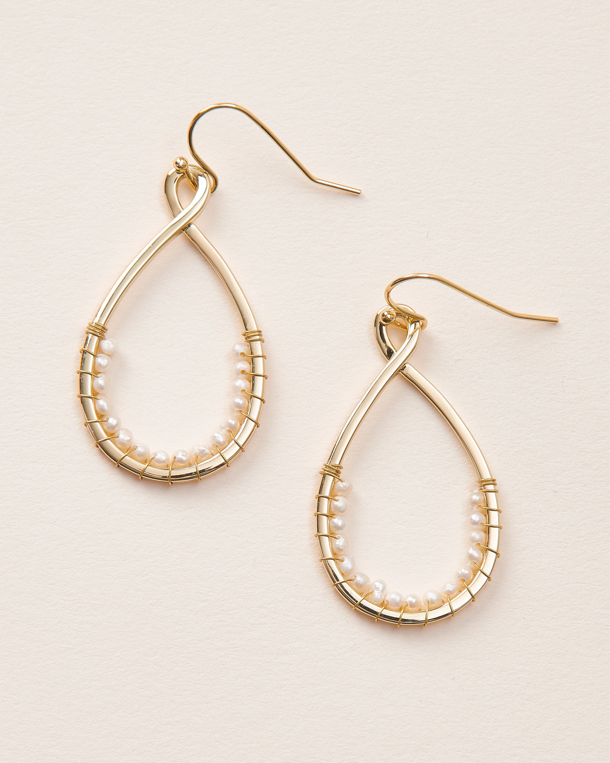 Wren Pearl Hoop Earrings