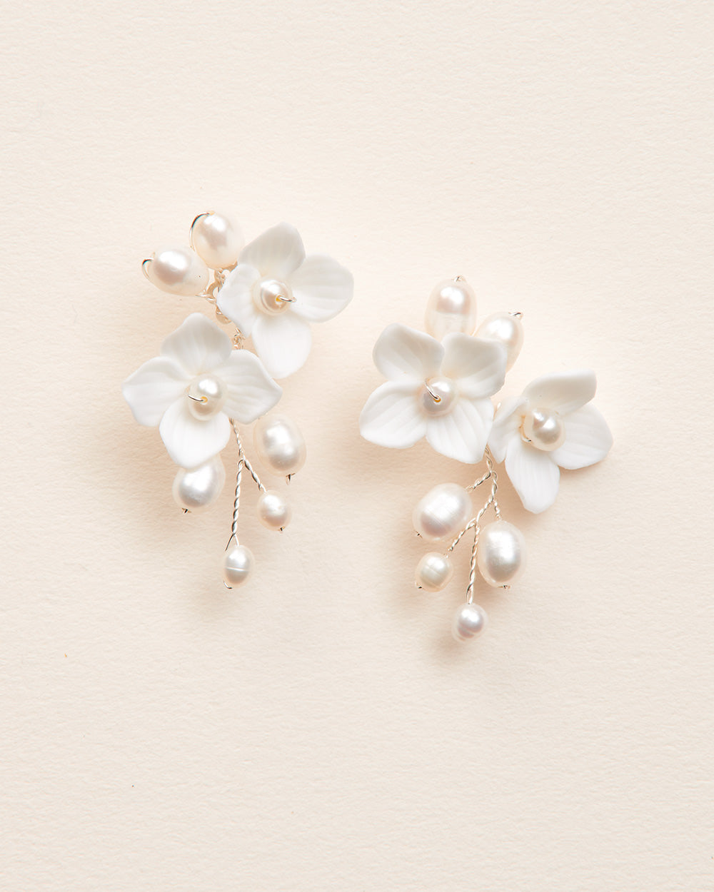 Kara Pearl Earrings