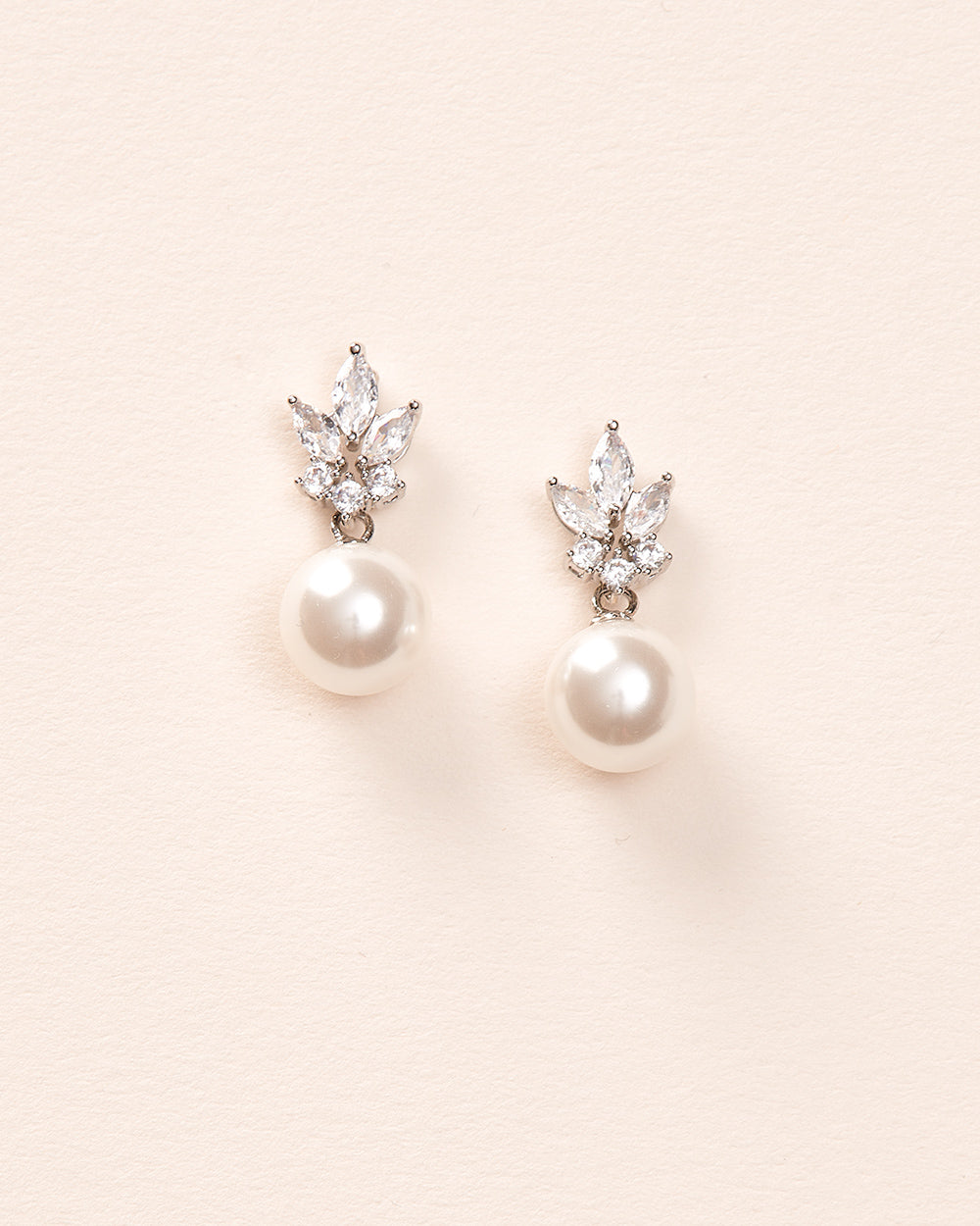 Peyton Pearl Dangle Earrings