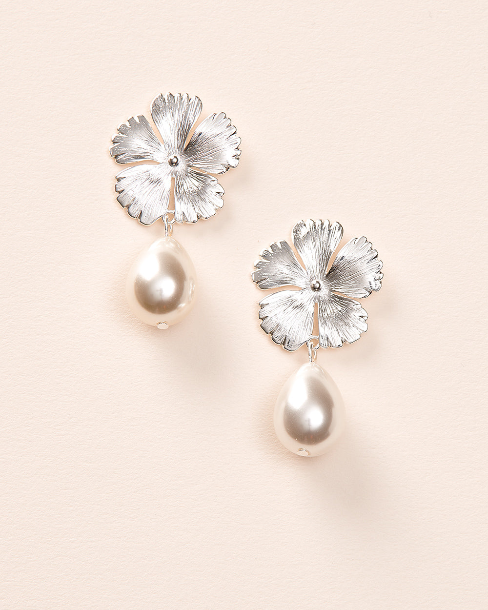 Hayden Pearl Earrings