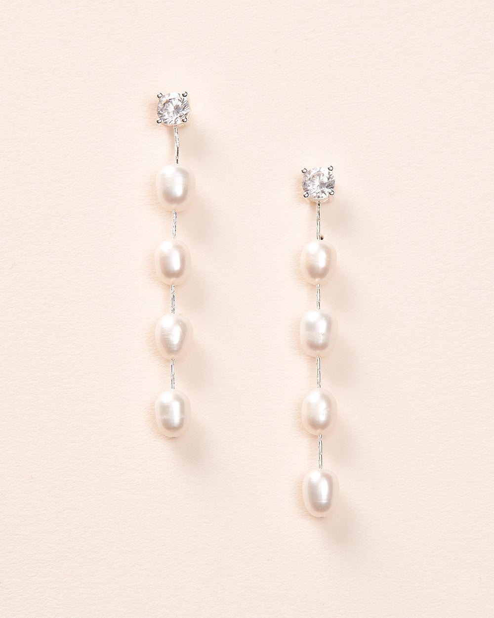 Tess Pearl Dangle Earrings