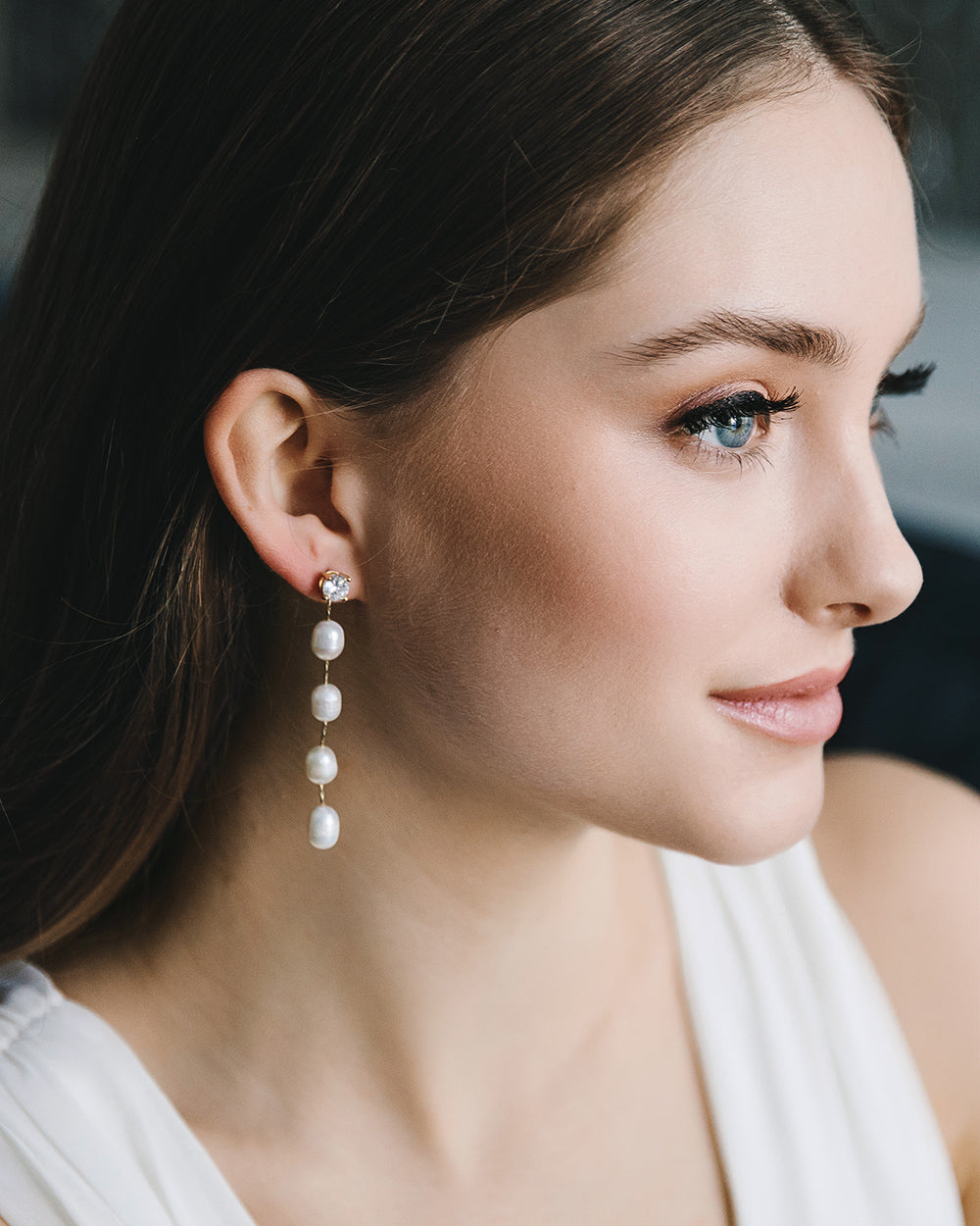 Tess Pearl Dangle Earrings