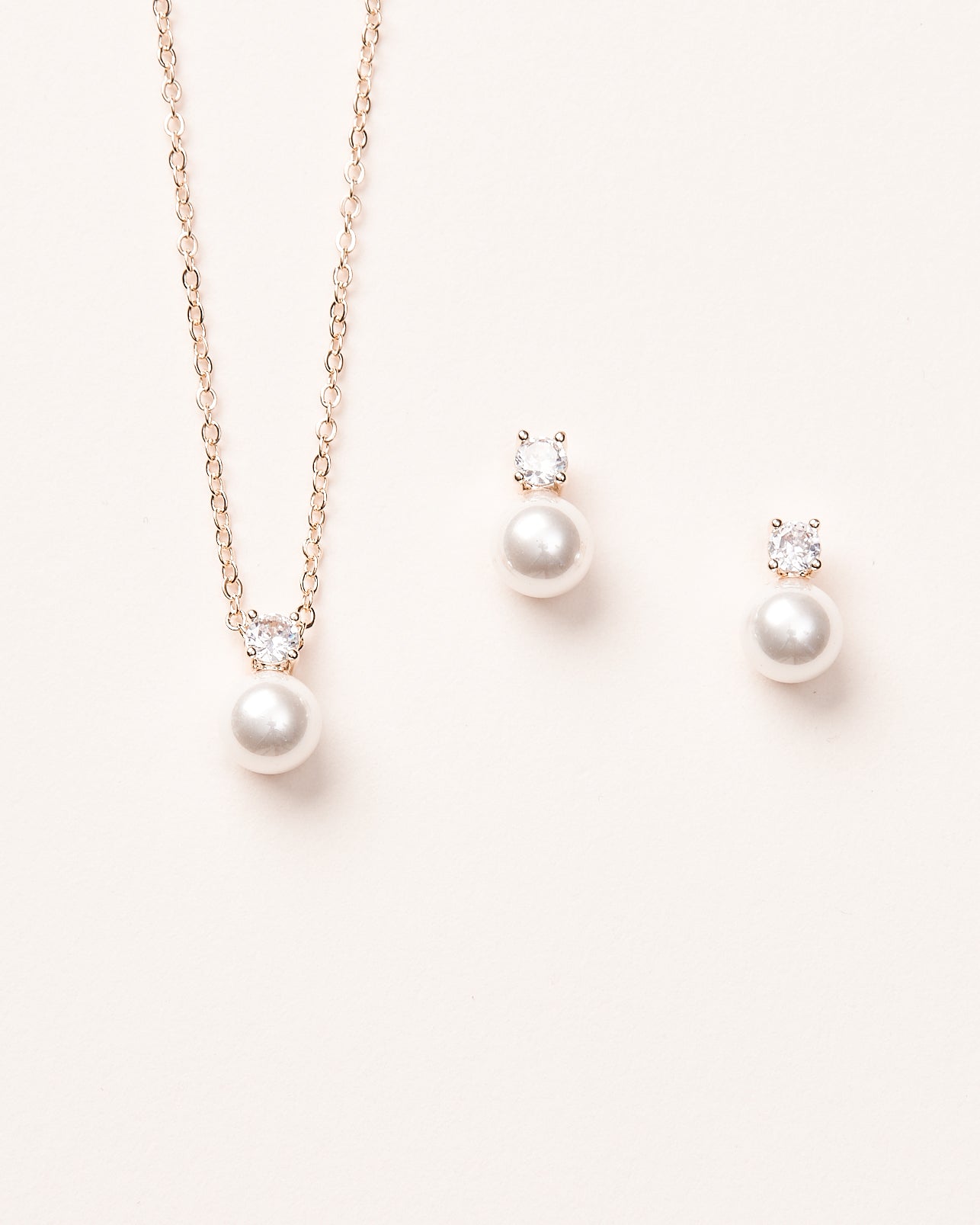 Justine Pearl Jewelry Set