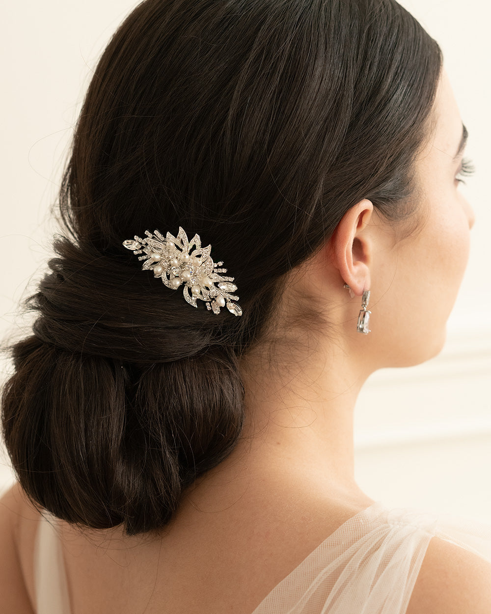 Hazel Pearl Bridal Comb