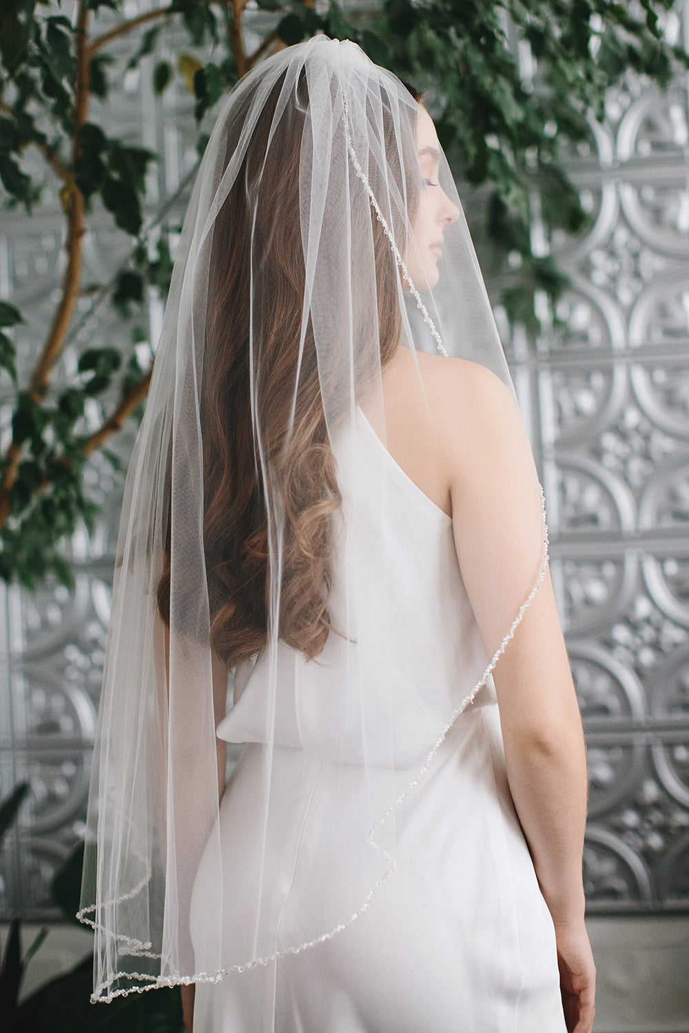 Kylie Crystal & Pearl Beaded Veil